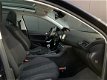 Peugeot 308 - 1.6 Hdi Executive Panoramadak Navi Cruise Privacy glas - 1 - Thumbnail