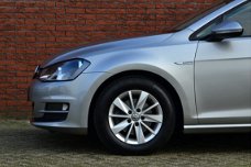 Volkswagen Golf - 1.0 TSI 115pk EDITION AIRCO / CRUISE / 15" LMV / ISOFIX