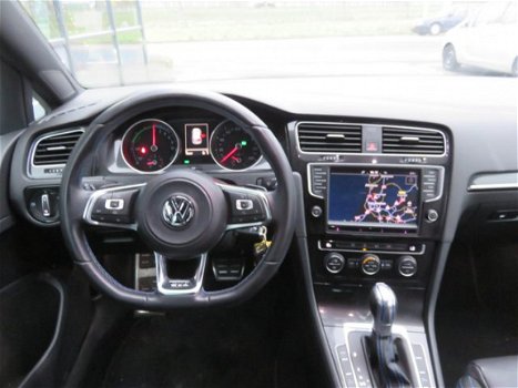 Volkswagen Golf - 1.4 TSI GTE - 18