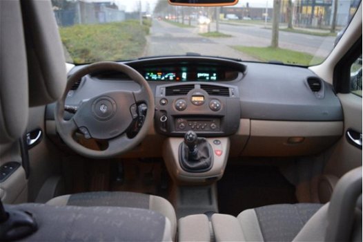 Renault Grand Scénic - 2.0-16V Privilège Luxe bj04 ECC Cruise elec pak - 1