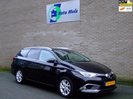 Toyota Auris Touring Sports - 1.8 Hybrid Business Pro Stoelverwarming - Navi - 1