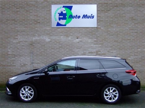 Toyota Auris Touring Sports - 1.8 Hybrid Business Pro Stoelverwarming - Navi - 1