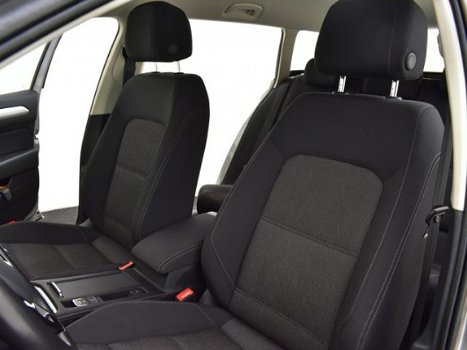 Volkswagen Passat Variant - 1.6 TDI 120 pk EURO6 Comfortline Business | BTW | CR. CONTROL ADAP. | NA - 1