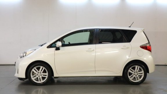 Toyota Verso S - 1.3 VVT-i Dynamic Cruise I Navi I Trekhaak - 1