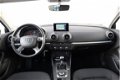 Audi A3 Sportback - 1.6 TDI 110pk Attraction Pro Line + Panoramadak + MMI Navigatie - 1 - Thumbnail