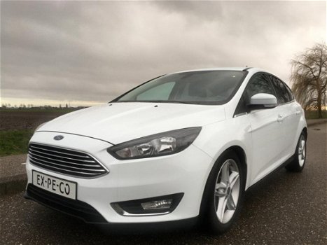 Ford Focus - 2017 1.5 TDCi 120pk Titanium Automaat - 1