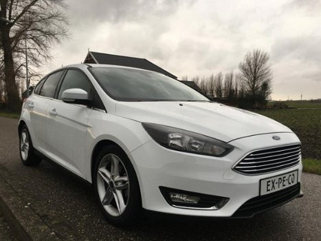 Ford Focus - 2017 1.5 TDCi 120pk Titanium Automaat - 1