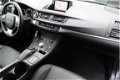 Lexus CT 200h - Hybrid LEDER/ NAVI/ CAMERA/ STOELVERWARMING - 1 - Thumbnail