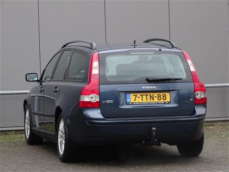 Volvo V50 - 1.8 Elan KEURIGE AUTO AIRCO (bj2004) - 1