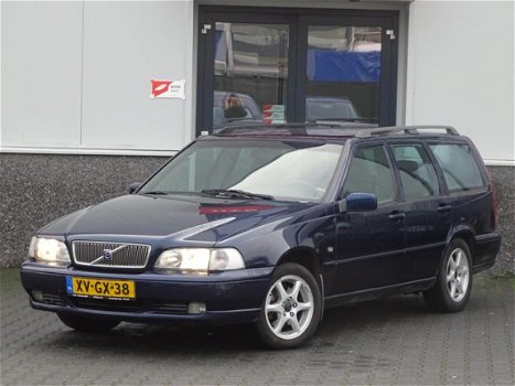 Volvo V70 - 2.5 Luxury-Line AIRCO (bj1999) - 1