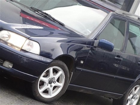 Volvo V70 - 2.5 Luxury-Line AIRCO (bj1999) - 1