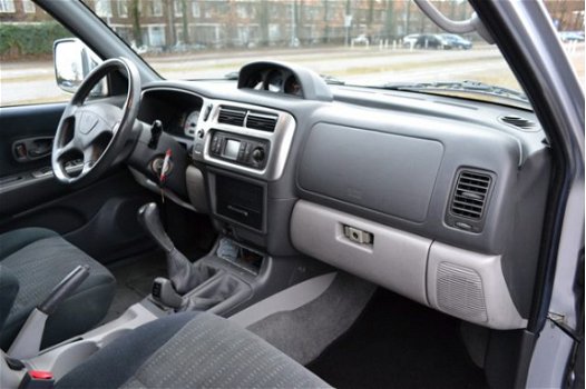Mitsubishi Pajero Sport - 2.5 TDI Intense Panel Van 4x4 NIEUWE APK GRIJS KENTEKEN - 1