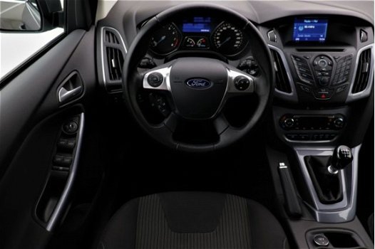 Ford Focus - 1.6 EcoBoost Edition Plus Navigatie, Climat control, Rijklaarprijs - 1