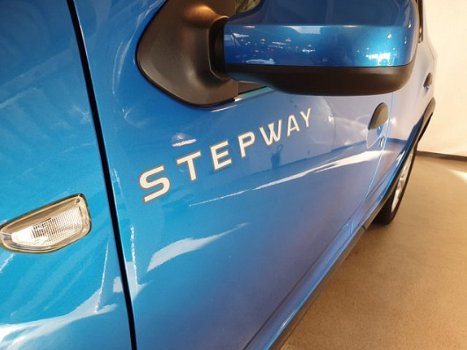 Dacia Sandero - 0.9 TCe Stepway Lauréate AIRCO NAVI TEL EERSTE EIGENAAR PARKEERSENSOR - 1