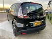 Renault Scénic - 1.5 dCi 110Pk Bose Automaat Climat R-Link2 Trh PDC v+a+c Pack Visio - 1 - Thumbnail