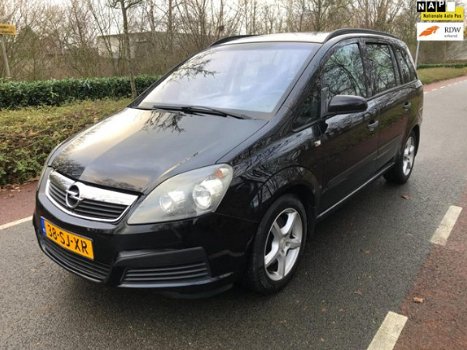 Opel Zafira - 2.2 Business automaat 7-persoons - 1