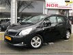 Toyota Verso - 1.6 VVT-i Aspiration 7p. Climate dealer onderhouden en in nieuwstaat - 1 - Thumbnail