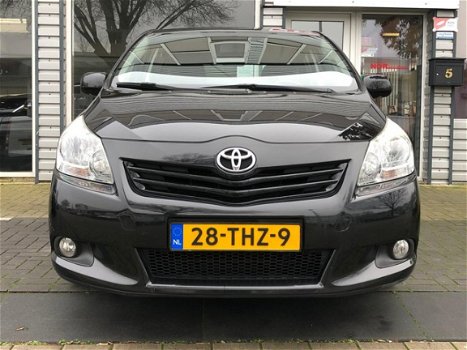 Toyota Verso - 1.6 VVT-i Aspiration 7p. Climate dealer onderhouden en in nieuwstaat - 1