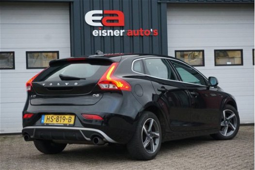 Volvo V40 - 2.0 D2 R-Design | XENON | STOELVERWARMING | - 1