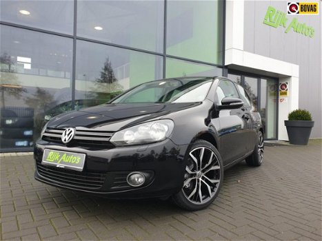 Volkswagen Golf - 1.4 TSI Highline 100% Onderhouden * PDC 2X * Trekhaak - 1