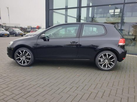 Volkswagen Golf - 1.4 TSI Highline 100% Onderhouden * PDC 2X * Trekhaak - 1