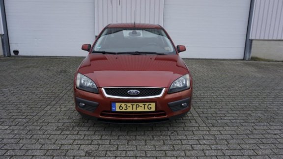 Ford Focus Wagon - 2.0-16V Rally Edition met 103.000km gelopen - 1