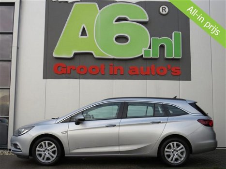 Opel Astra Sports Tourer - 1.6 CDTI Edition Trekhaak Navi Clima PDC DAB+ Bluetooth Cruise - 1