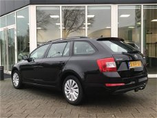 Skoda Octavia Combi - 1.2 TSI Greentech Ambition Navigatie, Cruise control, Airco, Elec ramen voor,