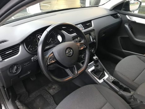 Skoda Octavia Combi - 1.2 TSI Greentech Ambition Navigatie, Cruise control, Airco, Elec ramen voor, - 1