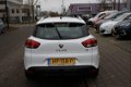 Renault Clio Estate - TCe 90 Dynamique Navi / LM velgen / Bluetooth / Airco / Cruise control / Mistl - 1 - Thumbnail