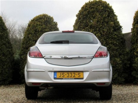 Opel Astra GTC - 1.8 Sport / ECC / PDC - 1