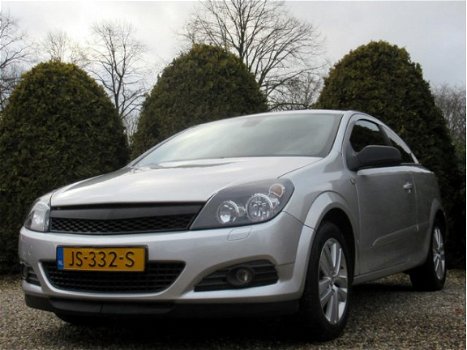 Opel Astra GTC - 1.8 Sport / ECC / PDC - 1