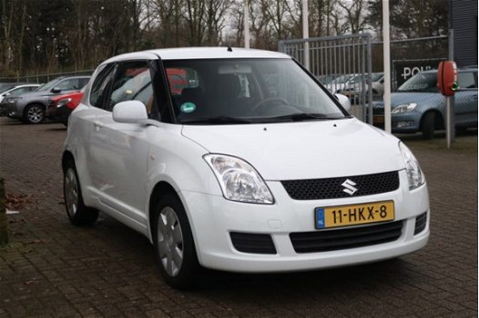 Suzuki Swift - 1.3 Comfort - zo meeneemprijs met nw APK - 1