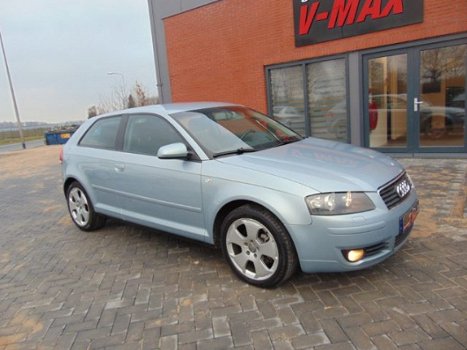 Audi A3 - 2.0 FSI Ambition Pro Line Nap Clima Cruise Stoelverwarming - 1