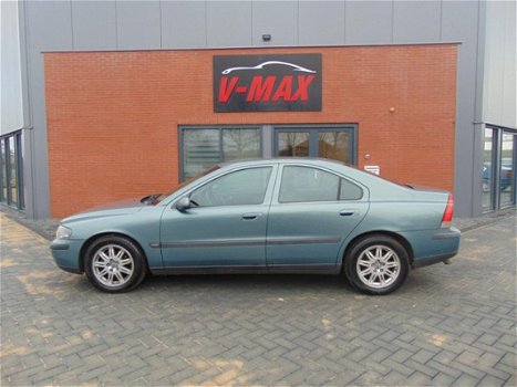 Volvo S60 - S 60 D5 Aut Nap Cruise Clima Half Leder Trekhaak - 1