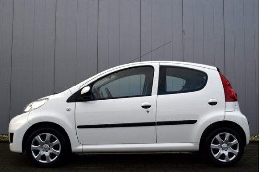 Peugeot 107 - 1.0 12V 5Drs Sublime Airco, Originele Audio, Isofix, Telefonie - 1