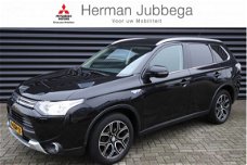 Mitsubishi Outlander - 2.0 PHEV Executive Edition X-Line €15.698ex. Dealer O.H