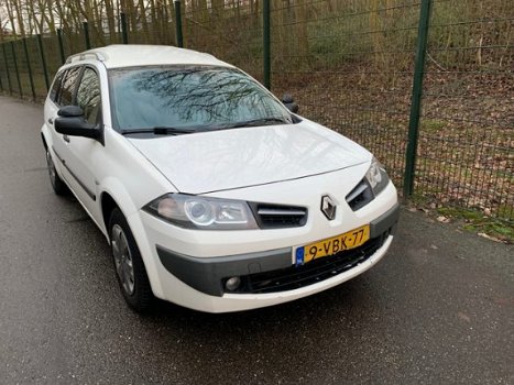 Renault Mégane - 1.5 dCi Business L. GRIJS KENTEKEN - 1