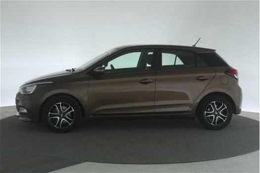Hyundai i20 - 1.0 T-GDI i-Drive Cool 100pk [Navigatie Tomtom Licht metalen velgen] - 1