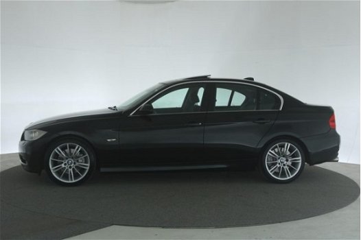 BMW 3-serie - 330i Dynamic Executive [ Navi-Prof Schuifdak 18 inch ] - 1