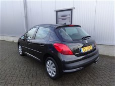 Peugeot 207 - 1.4 VTi Sublime 5 DRS. SUPERMOOI NW. APK