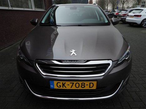 Peugeot 308 SW - 2.0 BlueHDI 150PK Premium LED Panorama Navi AUTOMAAT - 1