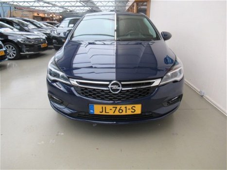 Opel Astra - 1.4 i TURBO Innovation *NAVI*NL-DEALERAUTO*AIRCO*SPORTVELGEN - 1