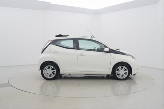 Toyota Aygo - 1.0 VVT-i x-wave Luxury pack Navi 5drs - 1