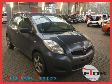 Toyota Yaris - 1.0 VVTi Cool - 1