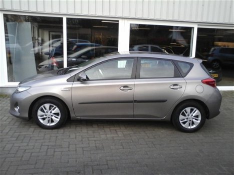 Toyota Auris - 1.8 Hybrid Aspiration Trekhaak/Navigatie/Cruisecontrol - 1