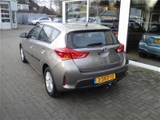 Toyota Auris - 1.8 Hybrid Aspiration Trekhaak/Navigatie/Cruisecontrol