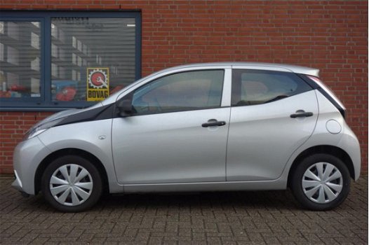 Toyota Aygo - 1.0 VVT-i x-now 5drs Airco - 1