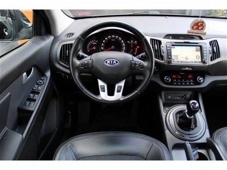 Kia Sportage - 1.6 GDi / X-ecutive / Camera / Navigatie / Trekhaak /Xenon / Half-Leer - 1