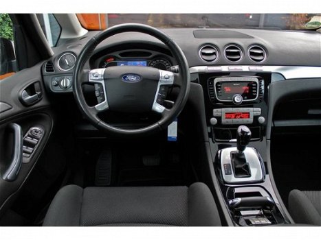 Ford Galaxy - 2.0 EcoBoost Titanium 203PK / 7-persoons / Automaat / Panoramadak / Automaat - 1